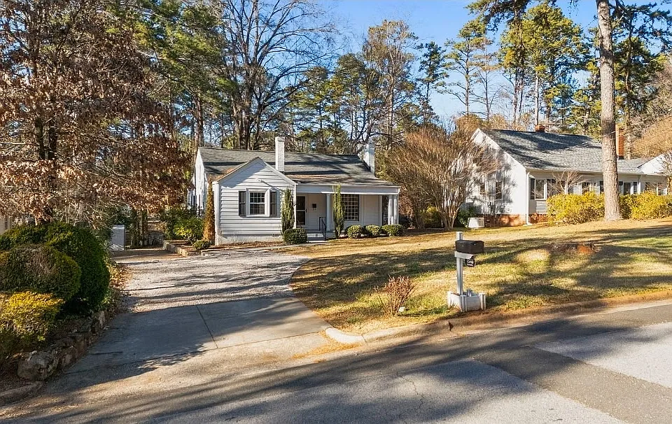 1540 Cypress Dr
