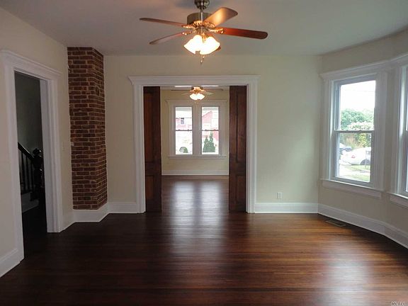 3rd image of 35 South St