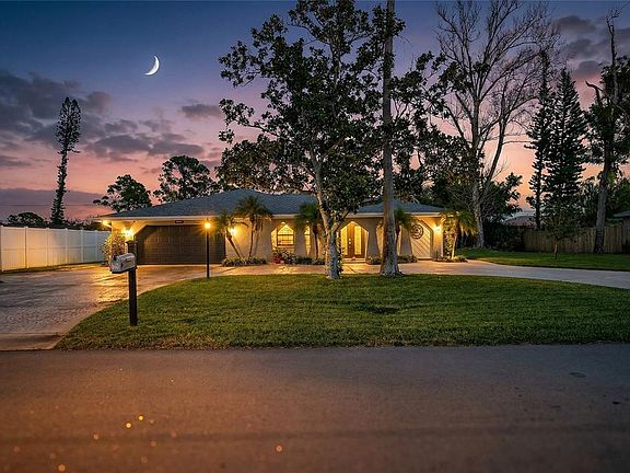 2nd image of 5841 Osprey Rd