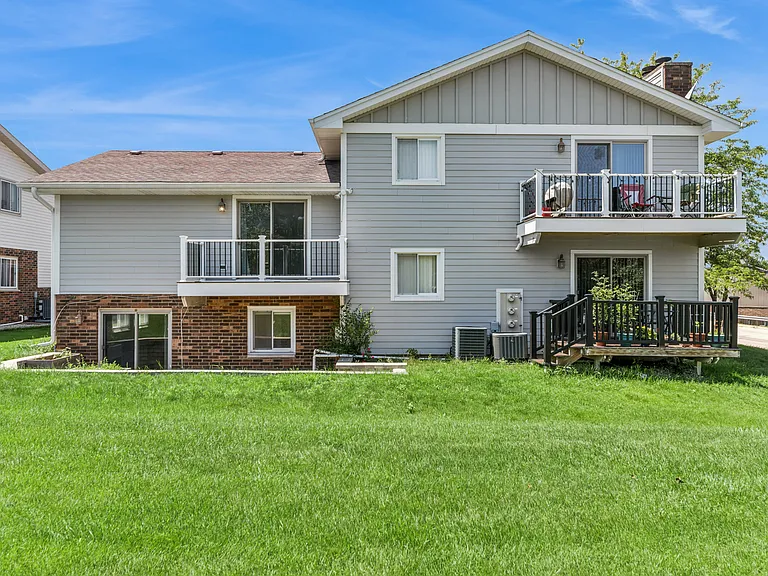 9 Morningside Dr #9 — Photo 4