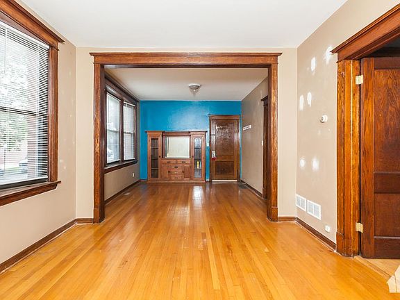 4th image of 2806 N Francisco Ave #_1