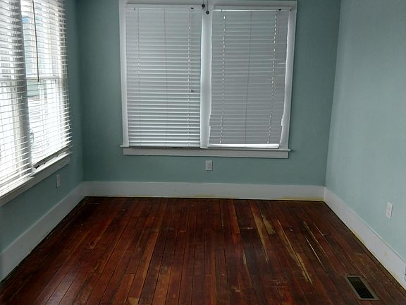 2nd image of 106 E 32nd St #108