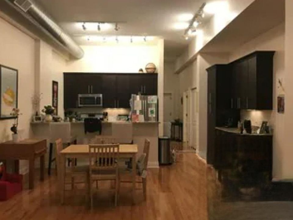 1st image of 2315 W Huron St APT 304