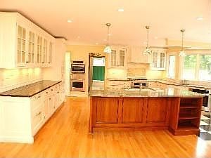 5th image of 552 Stevenson Dr