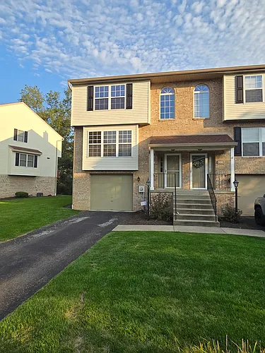 3084 Meadow Brook Ct Photo 1