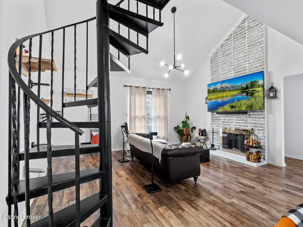 1934 Goldsmith Ln APT 5, Louisville, KY 40218