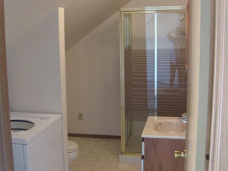 9002 E Frederick Ave #UPPER — Photo 2