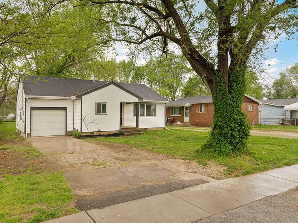 721 N Hillcrest Avenue, Springfield, MO 65803
