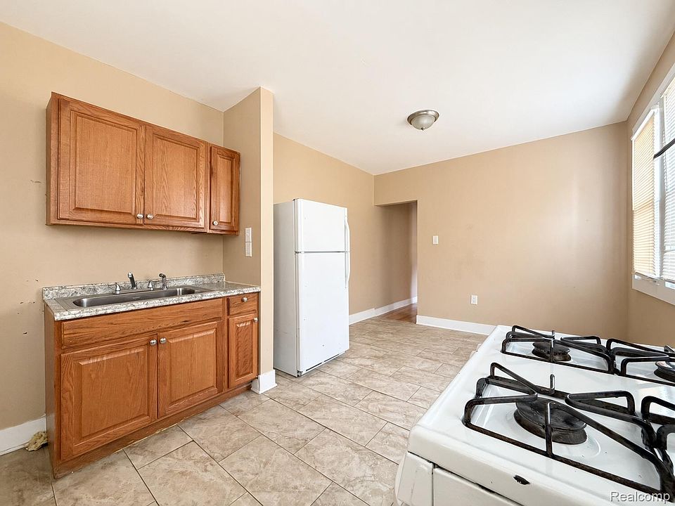 6349 Barlum St, photo 7