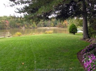 6809 S River Dr, Middle River, MD 21220