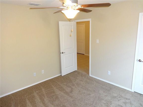 3rd image of 11900 Summer Springs Dr