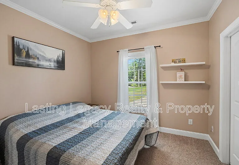 187 Marbrook Dr — Photo 26