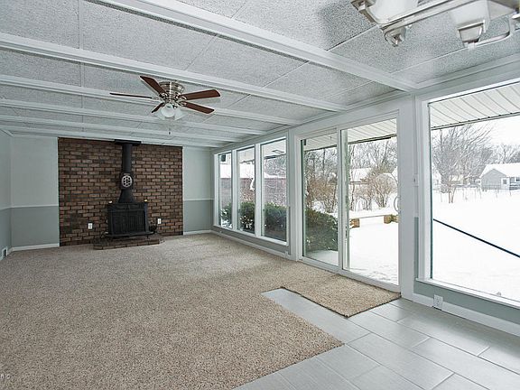 5th image of 1936 Lakeway Ave