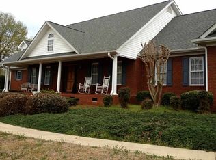 101 Harvest Ln, Boiling Springs, SC 29316