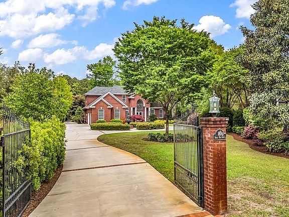 2nd image of 163 Angel Oak Dr.