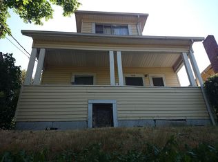 906 29th Ave, Seattle, WA 98122