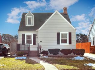 504 Dewey St, Royal Oak, MI 48067
