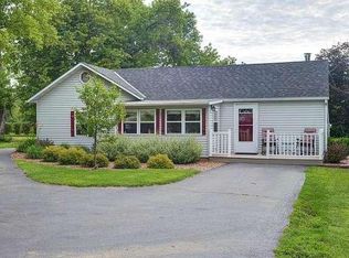 820 S Main St, Saukville, WI