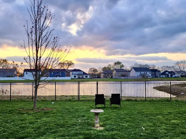 1544 Kestrel Dr, Clarksville, TN 37040