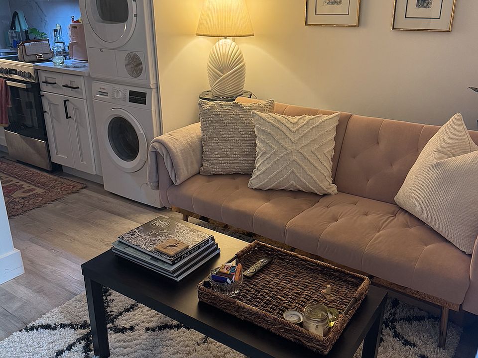 1st image of 103 Saint Marks Pl APT 5A