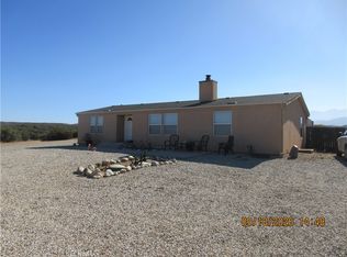 7700 Ranchero Rd, Phelan, CA 92371