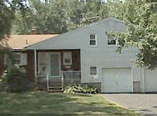 41 Washington Rd, Windsor, CT 06095