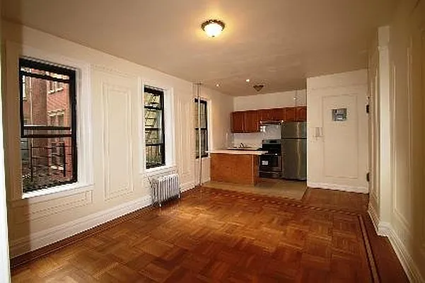 Rented by Space Marketing Shop | media 26