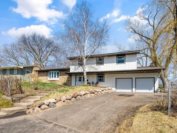 3217 32nd Ave NE, Saint Anthony, MN 55418