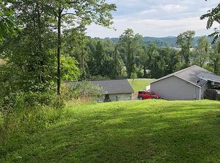 81 Hines Hill Rd, Bridgeport, WV 26330
