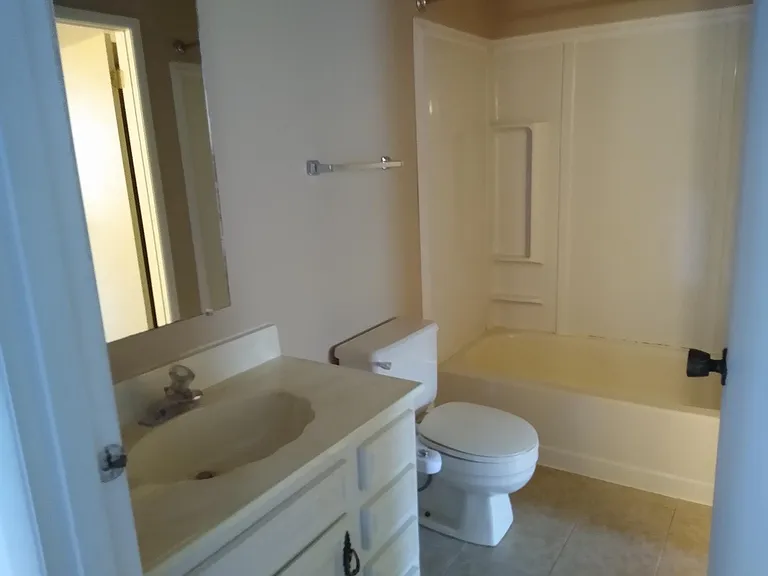130 Woodhaven Dr — Photo 9