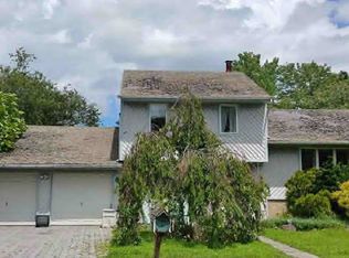 24 Georgetown Blvd, Barnegat, NJ 08005