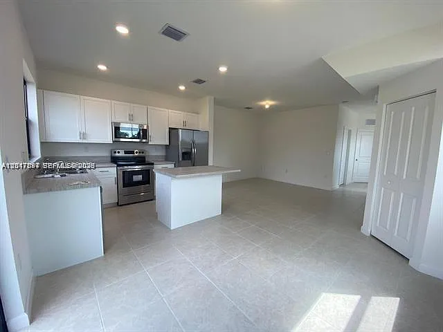 575 NE 208th Ter #575 — Photo 16