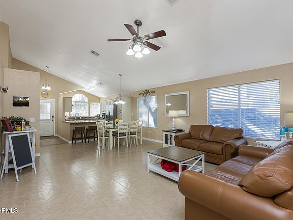 3rd image of 5056 W CHICAGO Circle S