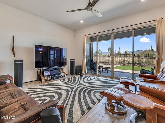 5th image of 10808 N Iron Peak Dr