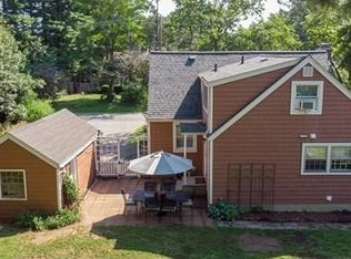 19 Oak St, Wayland, MA 01778