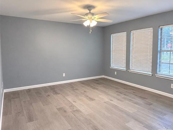 3rd image of 3023 Copper Ave