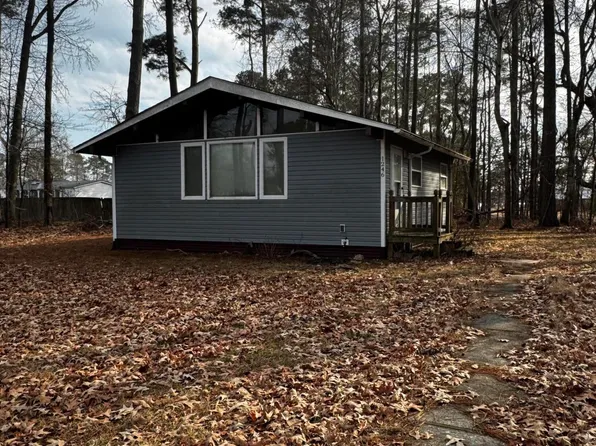 1246 Snug Harbor Road, Hertford, NC 27944