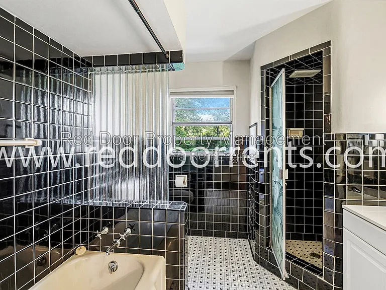 4701 Kessler Boulevard East Dr — Photo 26