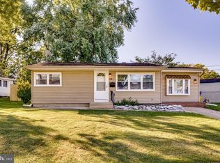 54 Indian Queen Ln, Maple Shade, NJ 08052