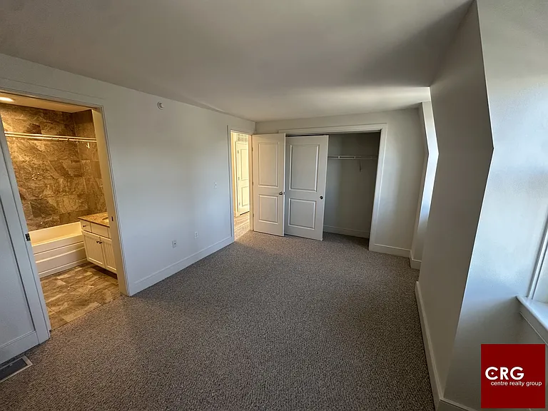 102-103 2nd St #Penthouse 04 — Photo 9