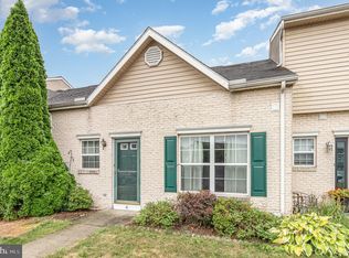 41 Johns Dr, Enola, PA 17025