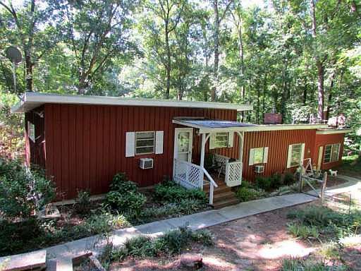 1st image of 718 Lakeshore Dr