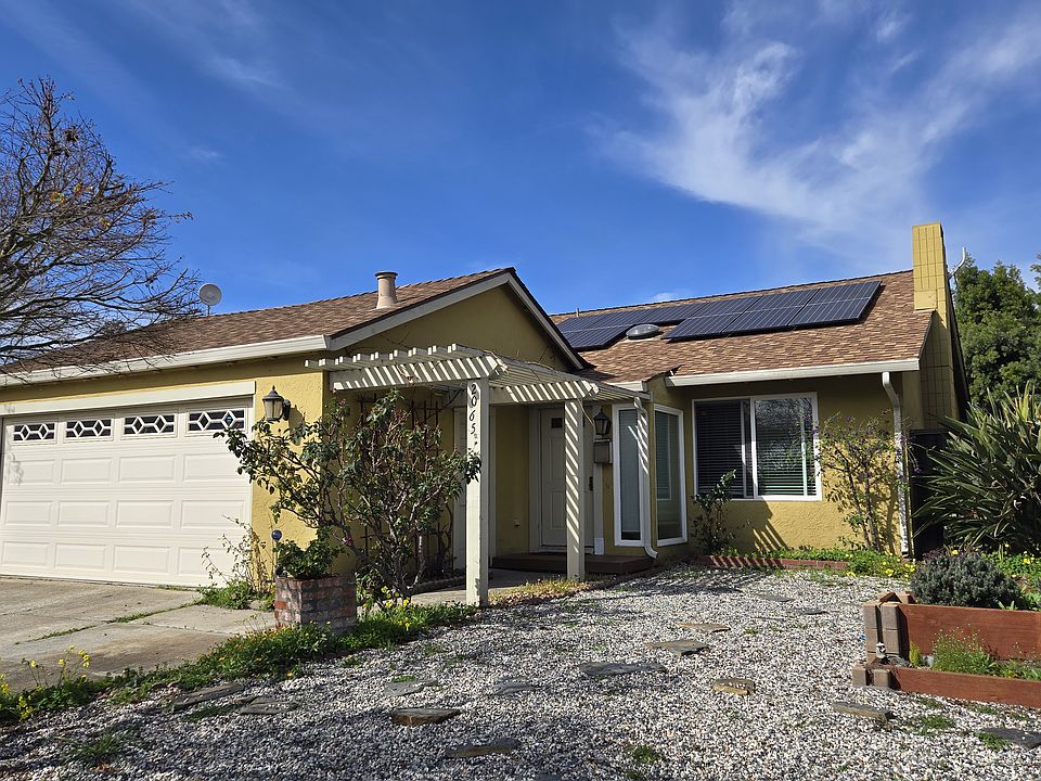 1st image of 2065 Jonesport Ave