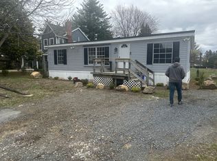 198 Friedensburg Rd, Reading, PA 19606