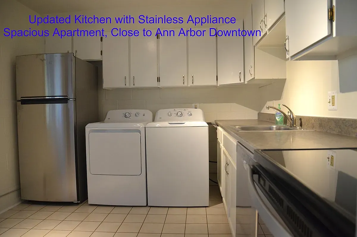 406 Montgomery Avenue — Photo 3