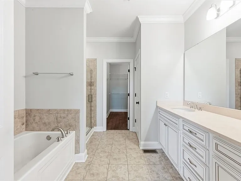 205 Reserve Ln — Photo 14