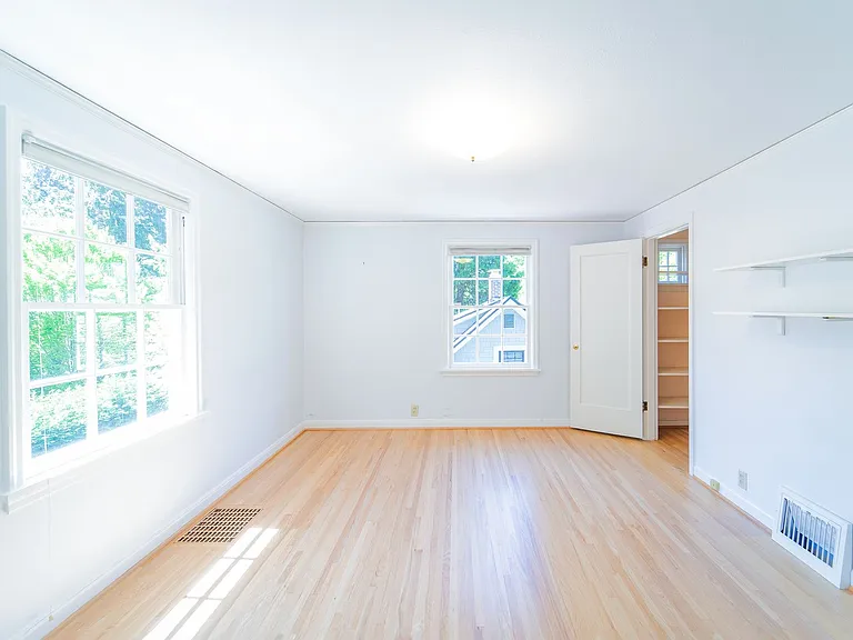 2840 SW Fern St — Photo 58