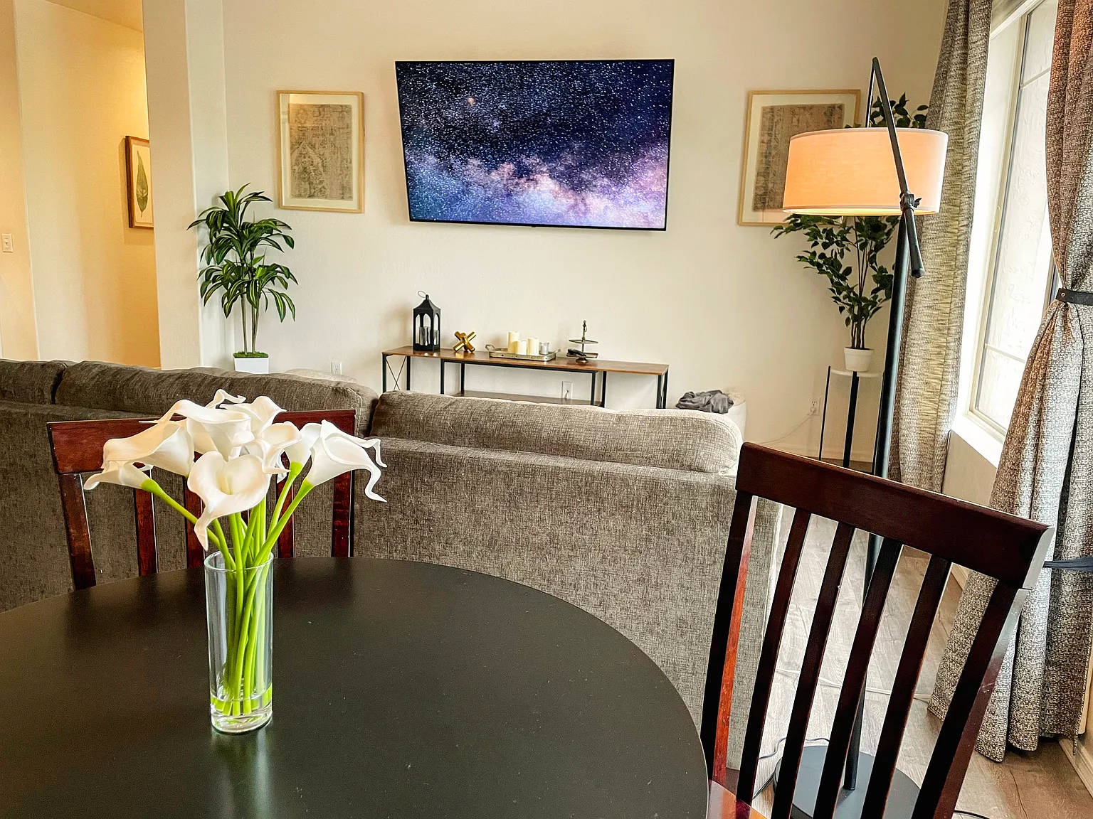 3 bed, 1775 sqft, $4,000 — Photo 3