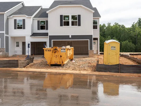 1037 Winding Spring Dr, Mebane, NC 27302
