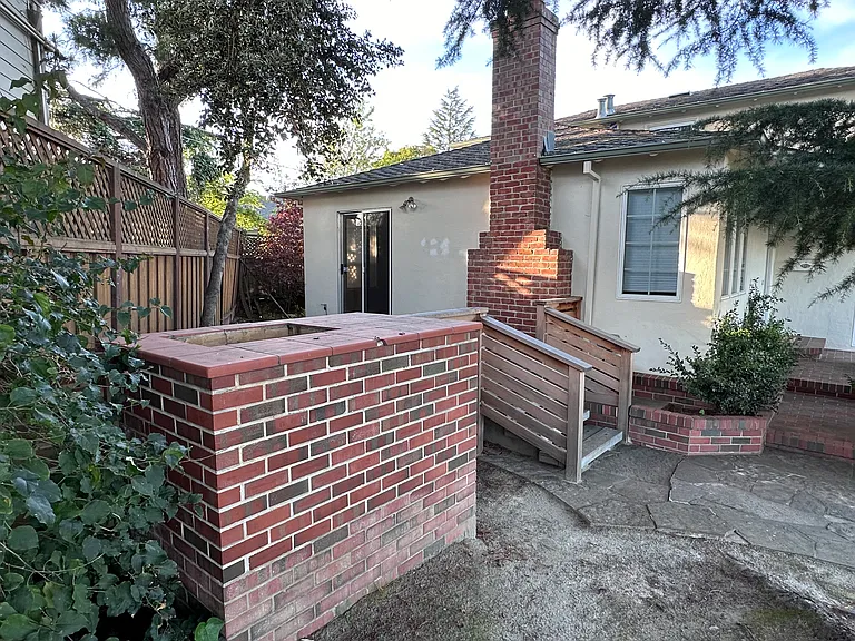 605 Sunnybrae Blvd — Photo 7